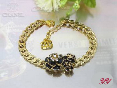 Bracciale Chanel Modello 58